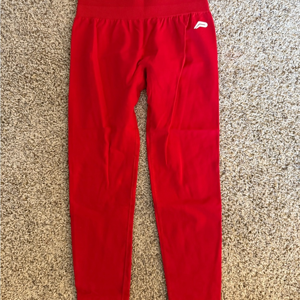 Women's Red High-Rise Performance Leggings with Subtle Logo